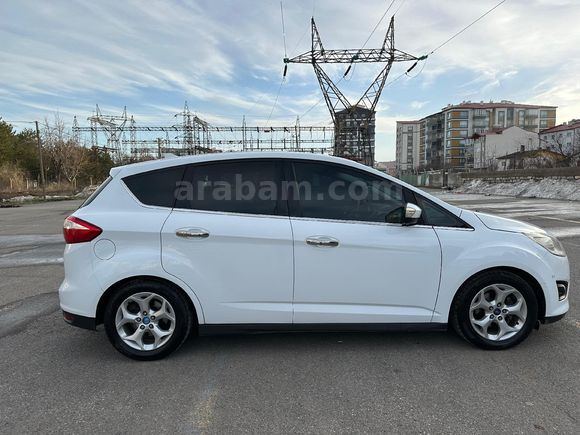 Sahibinden Ford C-Max 1.6 Trend 2013 Model  128.000 km Beyaz