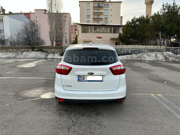 Sahibinden Ford C-Max 1.6 Trend 2013 Model  128.000 km Beyaz