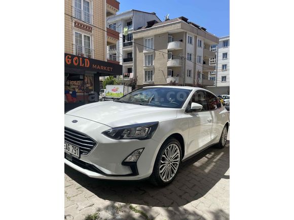 Sahibinden Ford Focus 1.5 ECOBLUE Titanium 2021 Model  133.450 km Beyaz (SON FİYATTIR )