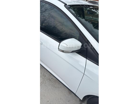 Sahibinden Ford Focus 1.6 Ti-VCT Trend X 2014 Model