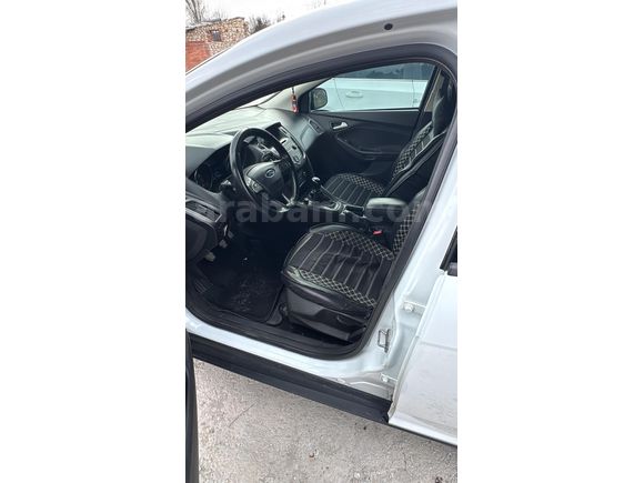 Sahibinden Ford Focus 1.6 Ti-VCT Trend X 2014 Model