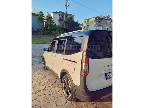 Sahibinden Ford Tourneo Courier 1.5 EcoBlue Active 2024 Model 