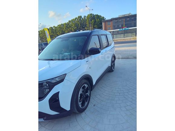 Sahibinden Ford Tourneo Courier 1.5 EcoBlue Active 2024 Model 