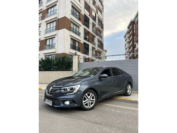 Sahibinden Renault Megane 1.3 TCe Joy 2020 Model