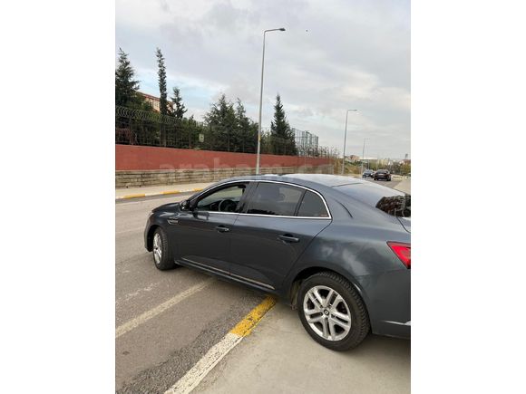Sahibinden Renault Megane 1.3 TCe Joy 2020 Model