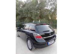 Sahibinden Opel Astra 1.6 Enjoy Plus 2011 Model  267.000 km Siyah
