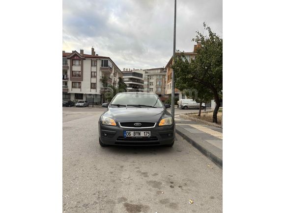 Sahibinden Ford Focus 1.6 TDCi Ghia 2005 Model 