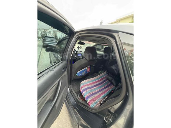 Sahibinden Ford Focus 1.6 TDCi Ghia 2005 Model 
