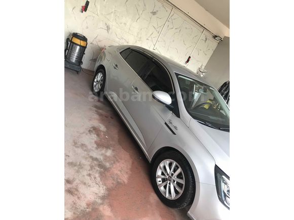 Acil Sahibinden Renault Megane 1.5 dCi Touch 2018 Model 