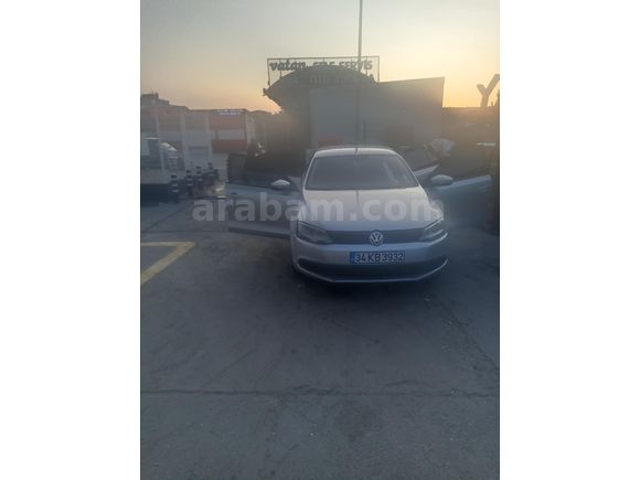 Sahibinden Volkswagen Jetta 1.6 TDi Trendline 2013 Model