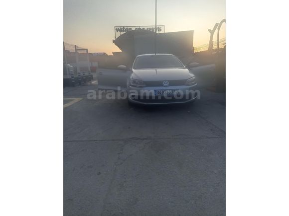 Sahibinden Volkswagen Jetta 1.6 TDi Trendline 2013 Model