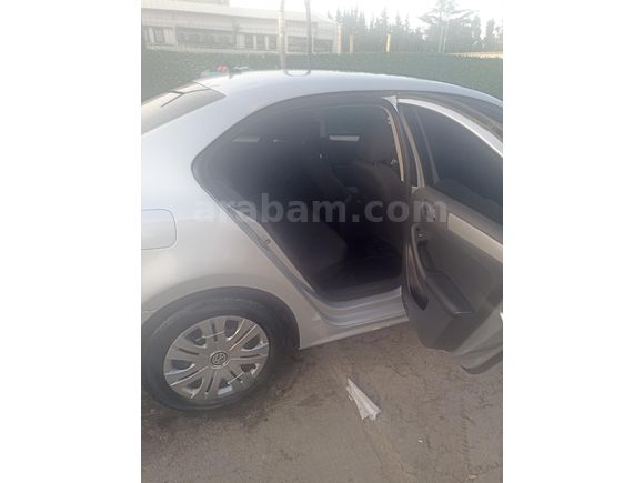 Sahibinden Volkswagen Jetta 1.6 TDi Trendline 2013 Model