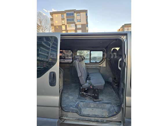 Sahibinden Renault Trafic 2.0 DCI Grand Confort 2012 Model