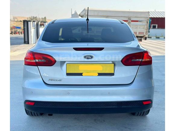 Sahibinden Ford Focus 1.6 TDCi Trend X 2014 Model 2015 Çıkışlı 