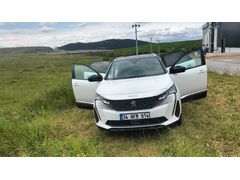 Sahibinden Peugeot 5008 1.5 BlueHDI Allure 2023 Model
