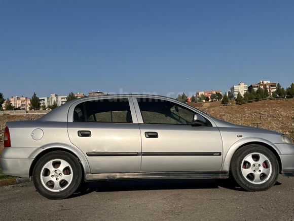Sahibinden Opel Astra 1.6 Edition 2001 Model
