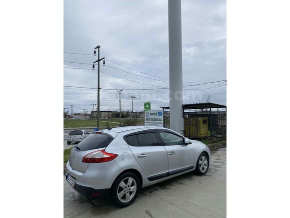 Sahibinden Renault Megane 1.6 Dynamique 2010 Model 