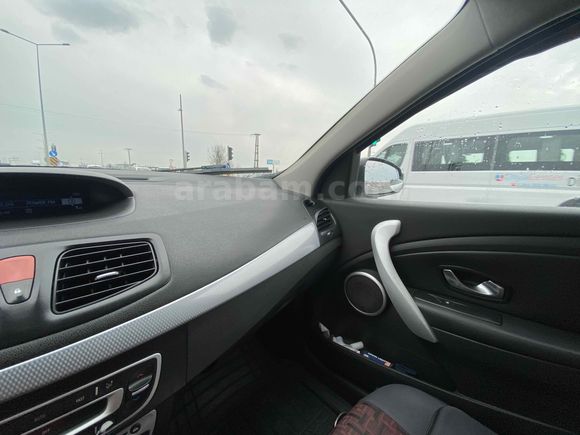 Sahibinden Renault Megane 1.6 Dynamique 2010 Model 