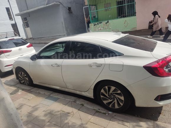 Sahibinden Honda Civic 1.6i VTEC ECO Elegance 2018 Model