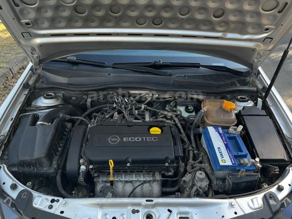 Sahibinden Opel Astra 1.6 Enjoy 111.Yıl 2011 Model