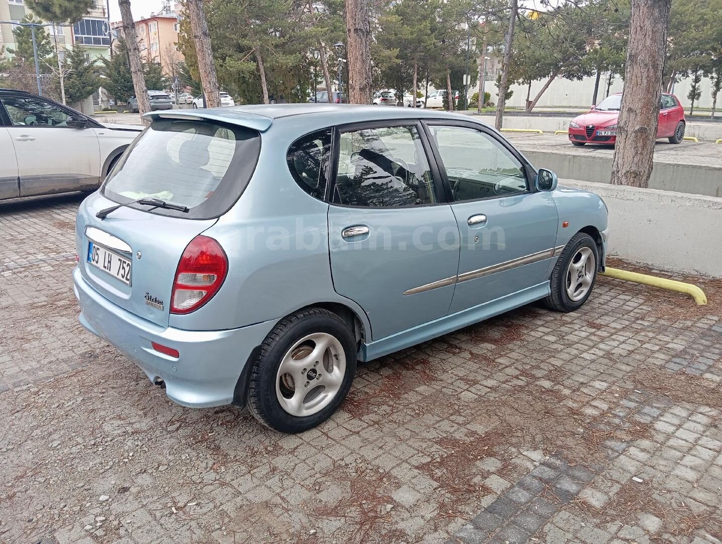 Sahibinden Daihatsu Sirion 1.3 Touring 2004 Model Sivas 197.000 km Mavi 4