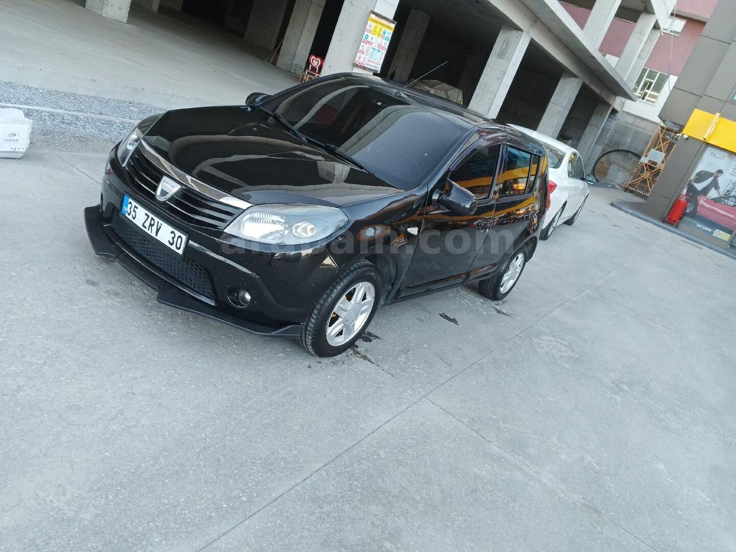 Sahibinden Dacia Sandero 1.4 Ambiance 2010 Model 2