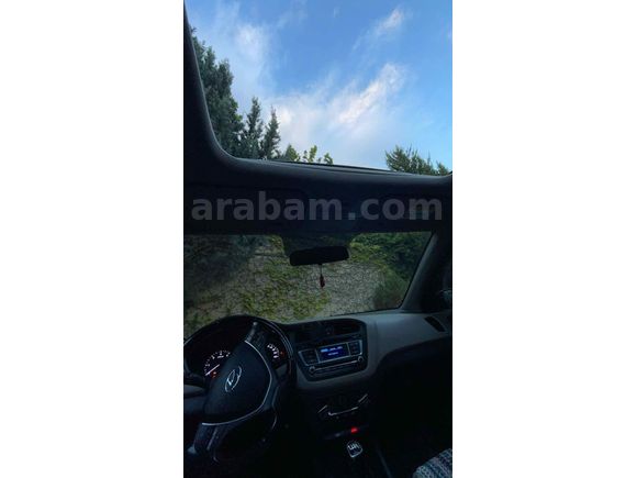 Sahibinden Hyundai i20 1.4 CRDi Style 2016 Model 
