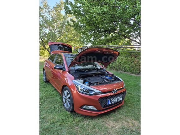 Sahibinden Hyundai i20 1.4 CRDi Style 2016 Model 