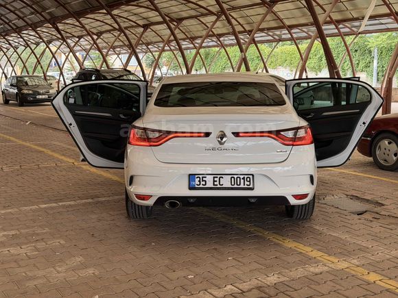 Sahibinden Renault Megane 1.5 dCi Icon 2016 Model 