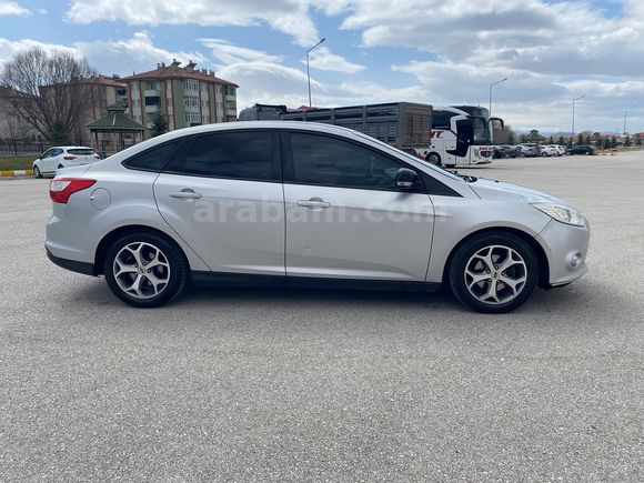 Sahibinden Ford Focus 1.6 TDCi Trend 2012 Model 