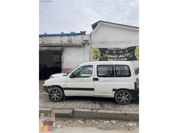 PEUGEOT PARTNER CİTROEN BERLİNGO KAPI CAMLARI ! ! !