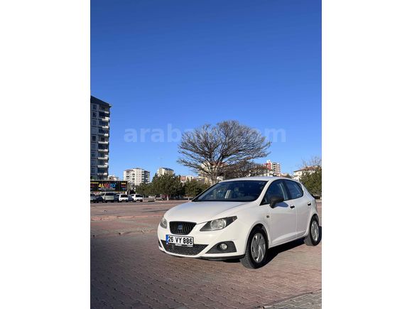 Memurdan temiz Seat Ibiza 1.6 Reference 2011 Model 