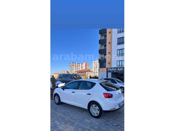 Memurdan temiz Seat Ibiza 1.6 Reference 2011 Model 