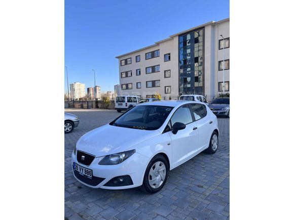 Memurdan temiz Seat Ibiza 1.6 Reference 2011 Model 