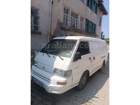 Sahibinden Mitsubishi L 300 Panel van 2005 Model  140.000 km Beyaz