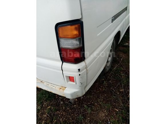 Sahibinden Mitsubishi L 300 Panel van 2005 Model  140.000 km Beyaz