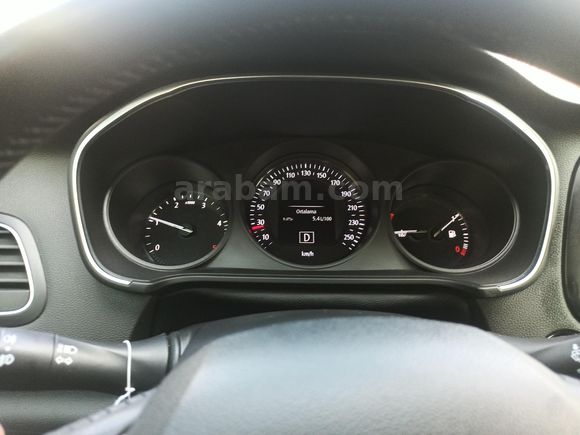 TEMİZ SAHİBİNDEN MEGANE 4 TOUCH+TESLA EKRAN