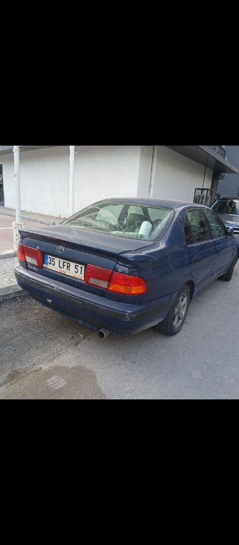 Sahibinden Toyota Carina 2.0 1997 Model İzmir 376.000 km Lacivert 6