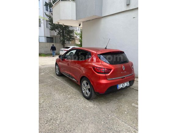 Sahibinden Orjinal Renault Clio 1.5 dCi Icon  2014 Model 