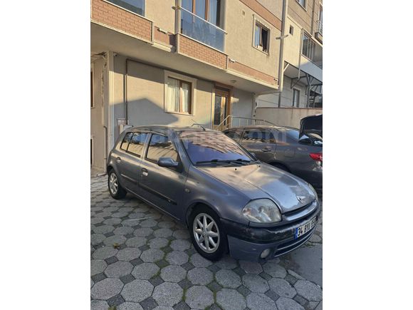 Sahibinden Renault Clio 1.6 RXT 2000 Model  178.000 km Mor