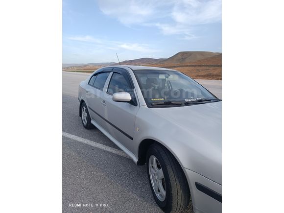 Sahibinden Skoda Octavia 1.6 Ambiente 2004 Model