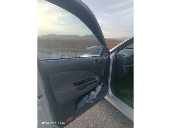 Sahibinden Skoda Octavia 1.6 Ambiente 2004 Model