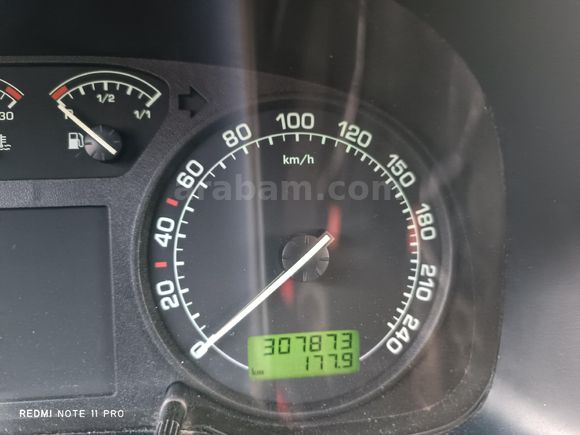 Sahibinden Skoda Octavia 1.6 Ambiente 2004 Model