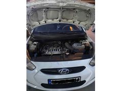 Sahibinden Hyundai Accent Blue 1.6 CRDI Biz 2012 Model  275.000 km Beyaz