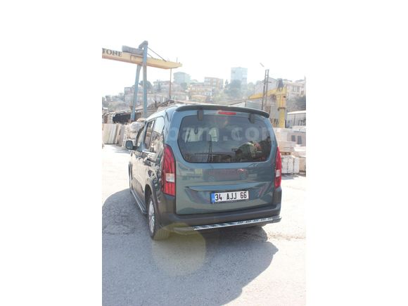 Sahibinden Peugeot Rifter 1.5 BlueHDI Allure 2024 Model