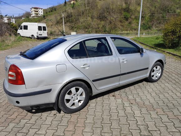 Sahibinden Skoda Octavia 1.6 FSI Elegance 2008 Model