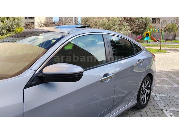 Galeriden Honda Civic 1.6i VTEC Eco Executive 2017 Model Şanlıurfa