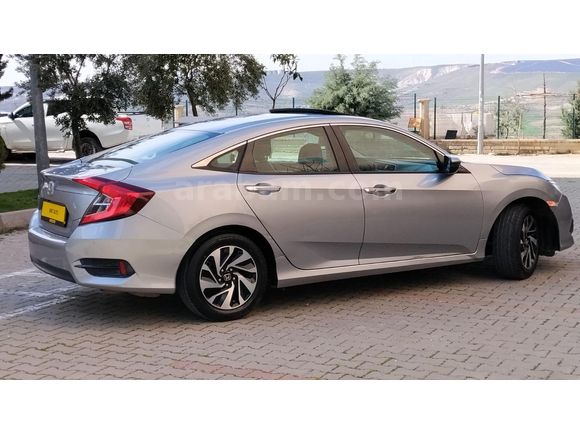 Galeriden Honda Civic 1.6i VTEC Eco Executive 2017 Model Şanlıurfa