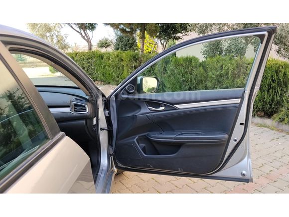 Galeriden Honda Civic 1.6i VTEC Eco Executive 2017 Model Şanlıurfa