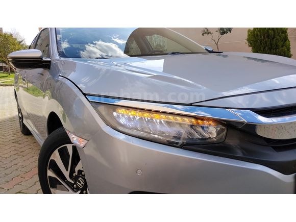 Galeriden Honda Civic 1.6i VTEC Eco Executive 2017 Model Şanlıurfa